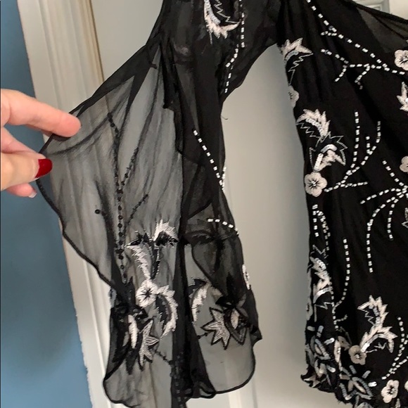 100% Silk Embroidered/Sequined and Beaded Blouse. - Picture 3 of 6